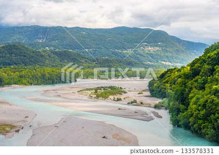 Wide valley of Tagliamento River near Pinzano, Friuli, Italy 133578331