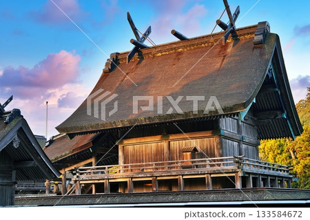 Scenery of the main hall of Izumo Taisha Shrine 133584672