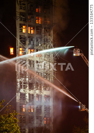 Hong Kong Tai Po apartment fire  133584775