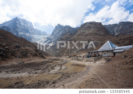 Pyramid research center, Everest base camp trekking, Lobuche area, Nepal 133585545