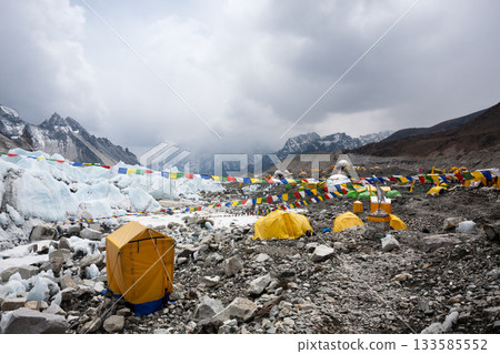 Everest south base camp view, Nepal Everest south base camp view, Nepal 133585552