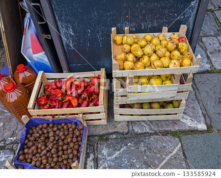Organic food in wooden crates 133585924