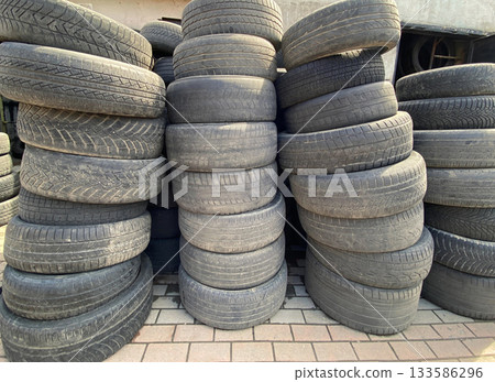 Old used car tires Old used car tires 133586296
