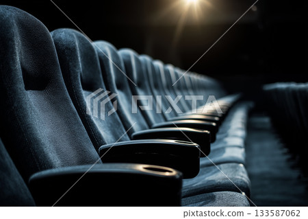Chic cinema seating arrangements and a tranquil space | The sophisticated aesthetics of a monotone theater 133587062