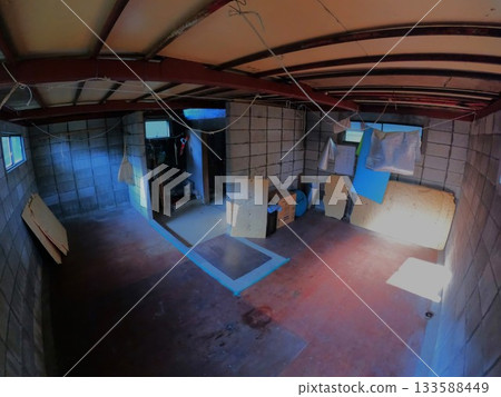 在仁王山一王子小屋內 在仁王山一王子小屋內 133588449