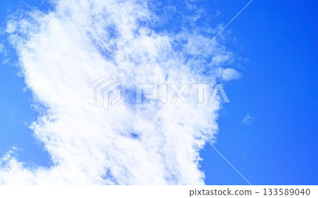 藍色的天空和雲圖像 133589040
