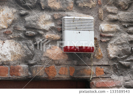 Alarm burglar Alarm burglar 133589543
