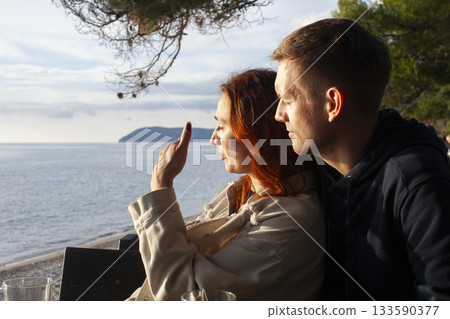 young couple in cafe outdoor, lifestyle people concept 133590377