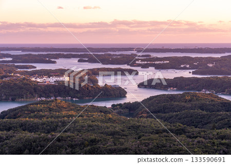 Shima City, Mie Prefecture: Evening view of Ago Bay from Yokoyama Observatory, where you can see the beautiful ria coastline 133590691