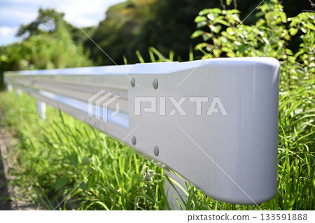 Barricade Guardrail 133591888