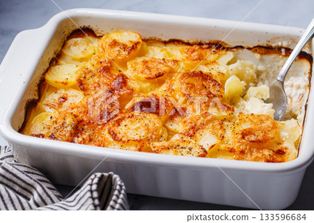French classic potato gratin dauphinois. 133596684