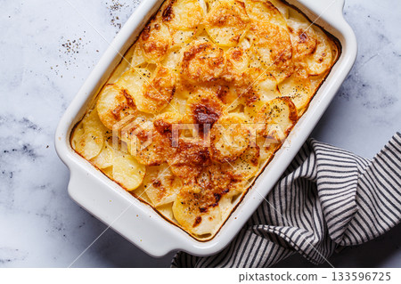 French classic potato gratin dauphinois. 133596725