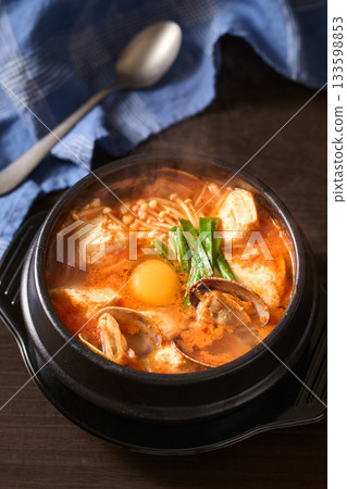蛤蜊嫩豆腐湯 133598853