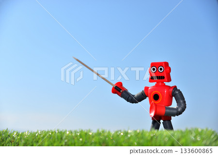 一張人工智慧機器人在藍天下演講的圖片 133600865