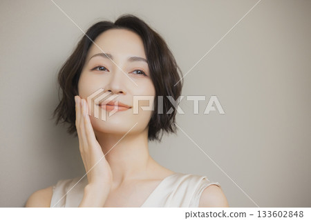 中年女性美女形象 133602848