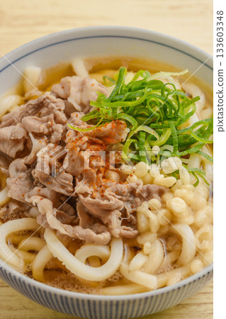 Delicious meat udon 133603348