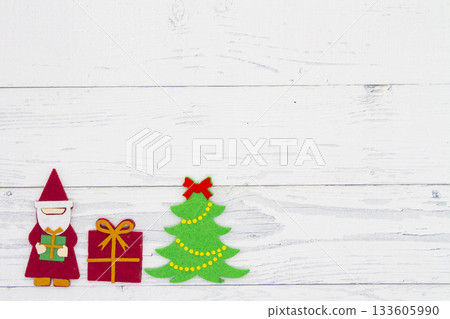 Felt Christmas ornaments and copy space Felt Christmas ornaments and copy space 133605990
