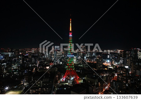 Christmas tree-colored Tokyo Tower seen from Azabudai Hills November Minato Ward 2242 Christmas tree-colored Tokyo Tower 133607639