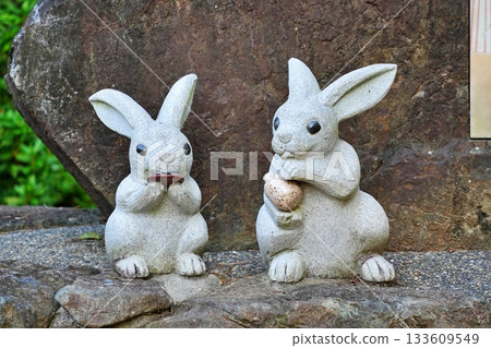 Cute rabbit statue at Izumo Taisha Shrine Cute rabbit statue at Izumo Taisha Shrine 133609549