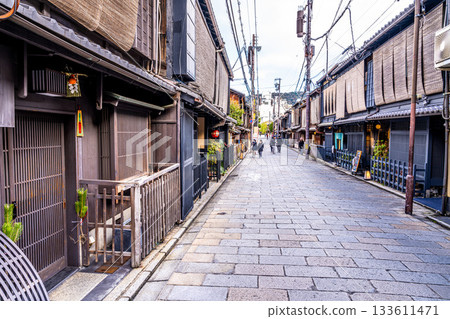 【傳統建築群重要保護區】京都府京都市東山區祇園新橋冬季街景5 133611471