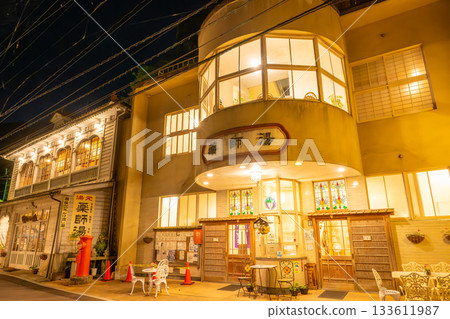 Yunotsu Onsen Main Street night view 133611987