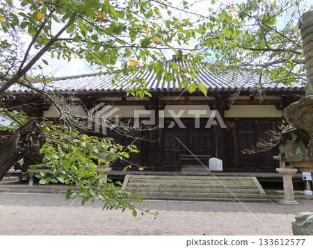 淨土寺，位於兵庫縣大野市，是一座建於鎌倉時代初期的寺廟，被列為國寶。 133612577