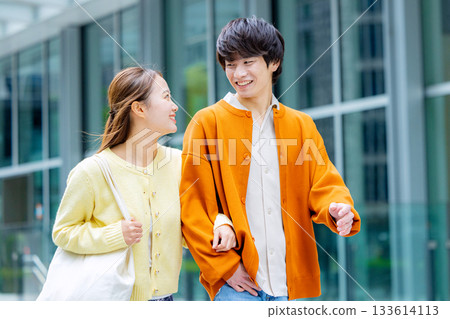 情侶約會 133614113