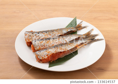 沙丁魚和明太子（烹飪前） 133614537