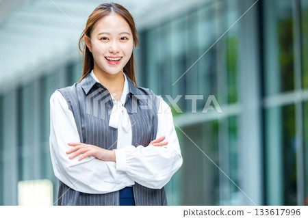 商務女性肖像 133617996