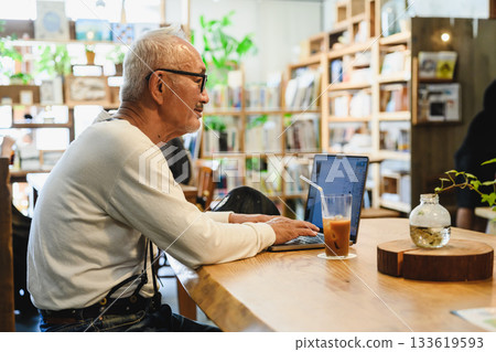 Travel and tourism photos Travel and tourism photos 133619593