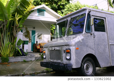 Gray van retro vintage style in tropical Florida Keys Gray van retro vintage style in tropical Florida Keys 133621002