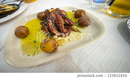 Polvo a Lagareiro, Octopus, Portugal Polvo a Lagareiro, Octopus, Portugal 133622858
