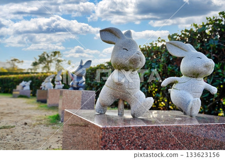 The rabbits of Izumo Taisha Shrine 133623156