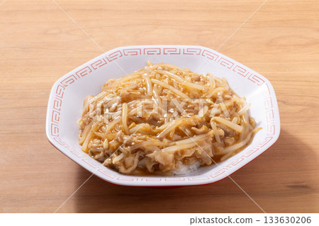 豆芽飯佐濃稠醬汁 133630206