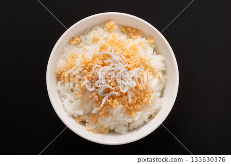 Salmon flakes and boiled whitebait with rice Salmon flakes and boiled whitebait with rice 133630376
