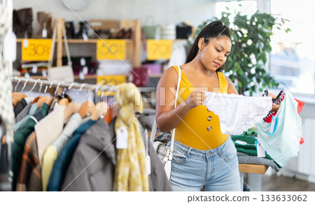 Latina on sale chooses a set of panties Latina on sale chooses a set of panties 133633062