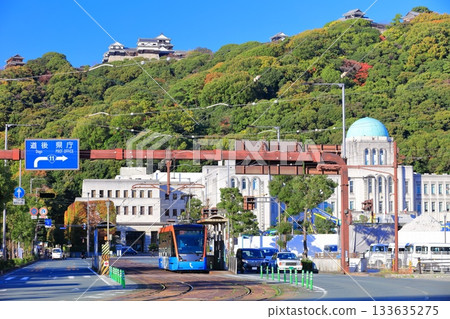 [Ehime Prefecture] Matsuyama Castle, Ehime Prefectural Office, and Iyotetsu Train on a clear day 133635275