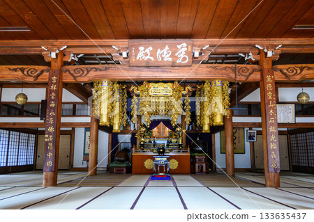 Hatto, the lecture hall of Hasedera Temple, a branch temple of Eiheiji Temple, Minato Ward, Tokyo 133635437