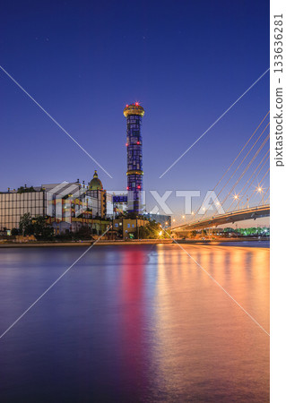 麥樹污泥中心夜景 133636281