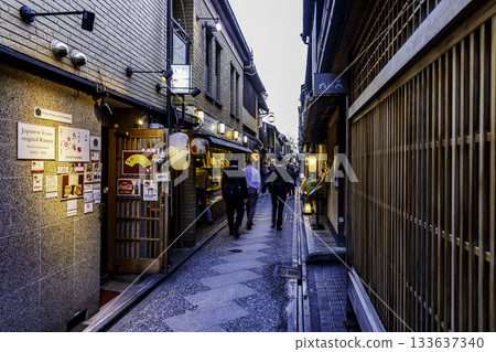 Gion Streetscape, Kyoto City 133637340