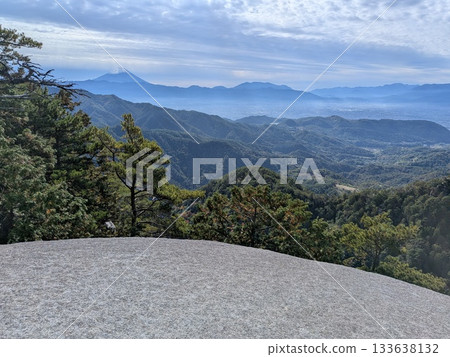 從矢三郎山眺望富士山 133638132