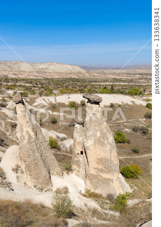 土耳其卡帕多西亞的三姊妹岩 133638341