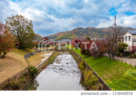 秋天的辰田川 133640058