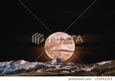 snow covered mountain snowy mountain landscape snow covered mountain snowy mountain landscape 133642203