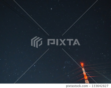 電線上方的星空（20251119043455） 133642827