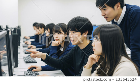 Creating assignments in the computer room 133643524