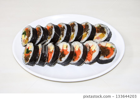 Kimbap(gimbap) is a representative Korean food. Kimbap(gimbap) is a representative Korean food. 133644203