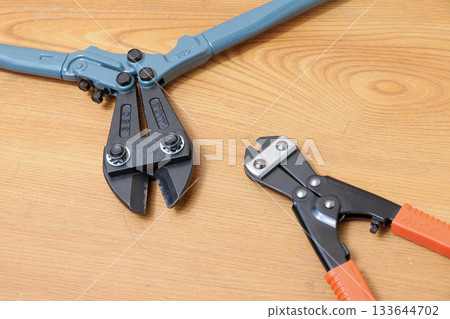 工具、工具、設備、DIY、鋼絲鉗、螺絲、螺帽、螺栓、鉗子、鋼材 133644702