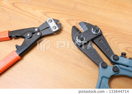 Tools, tools, equipment, DIY, wire clippers, screws, nuts, bolts, clippers, steel 133644714