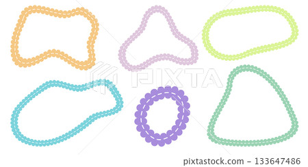 Hand drawn scalloped frames with dashed stitches. 133647486